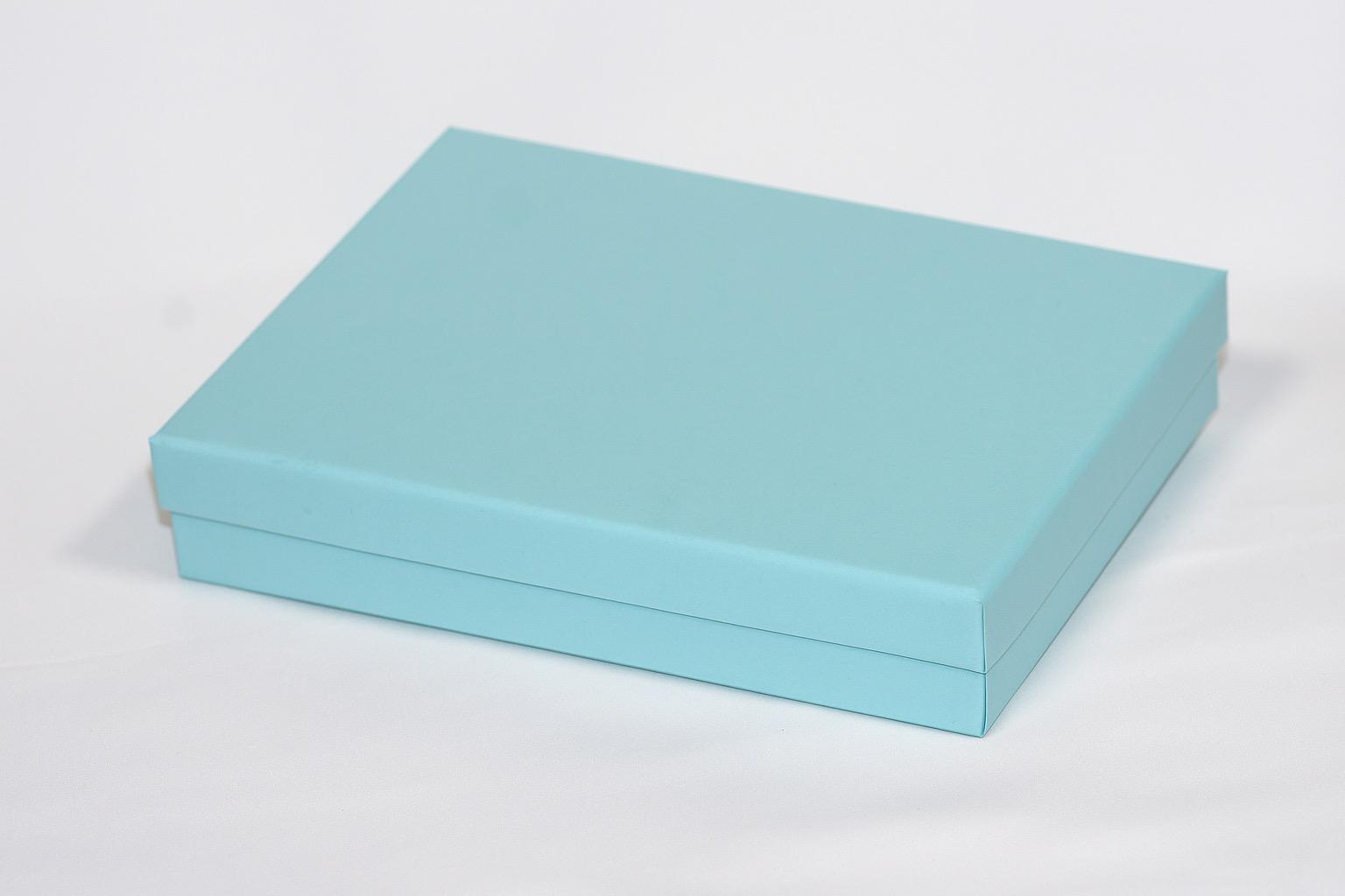Medium Box - Aqua Blue